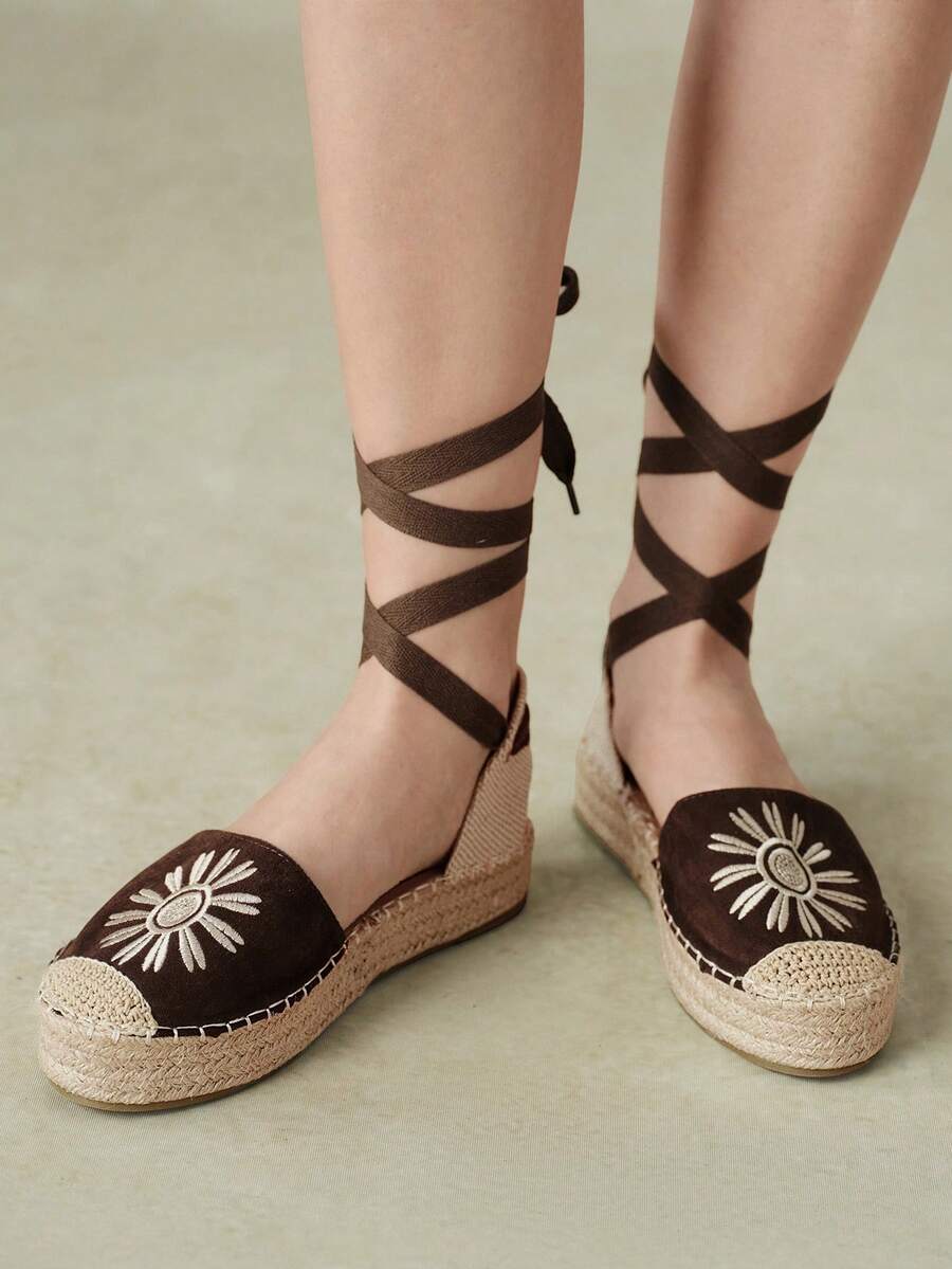 Styleloop Women's Shoes Flat Bottom Round Toe Embroidered Strap Leaky Heel Strap Beach Vacation Style Shoes Fall Shoes - Brown - View 1