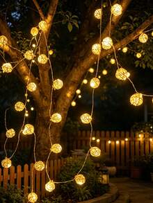 Teckwe 1 قطعة سلسلة أضواء LED بكرة الخيزران بطول 1.5/3/4.5 متر تعمل بالبطارية، تصميم كروي أضواء جنية LED، أضواء ديكور جدار غرفة النوم، ديكور غرفة الأطفال، سلسلة أضواء كرة منسوجة بيضاء دافئة لديكور شجرة عيد الميلاد، سلسلة أضواء ديكور خيمة التخييم - البيج الكرمة الكرة - مشاهدة 9