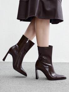 CUCCOO BIZCHIC 經典西式女款低跟厚底靴，適合秋冬日常與節慶場合 - 可可棕 - 查看 5