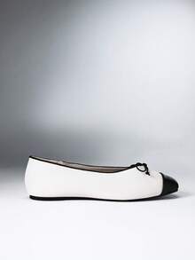 SHEIN SHUZIA Sepatu Balet Wanita Motif Blok Warna, Ujung Persegi dengan Hiasan Pita dan Pelindung Ujung Kontras, Sepatu Balerina Kasual Model Slip-On - Hitam dan Putih - View 7