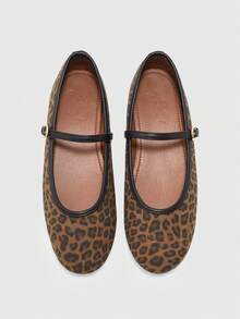 Estampado de leopardo marrón