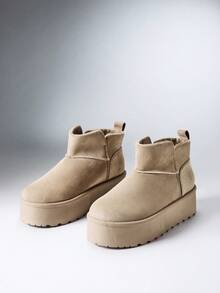 SHEIN Solezae 女款百搭人造麂皮套腳粗底短靴，適合溫暖夏季鞋款、春季鞋款、春假、復活節、情人節 - 淺駝灰 - 查看 10