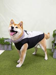 Mantel Luar Ruangan yang Mudah Ditarik, Tahan Angin, dan Hangat untuk Anjing Berukuran Sedang dan Besar - Grey - View 4