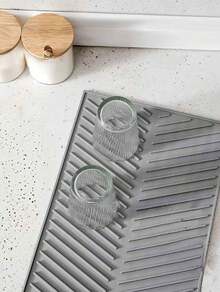 Silicone Drain Mat Dish Drying Pad, Foldable Large Drainage Mat For Kitchen Sink, Heat-Resistant Trivet Pot Holder, Dishwasher Drying Rack Mat, Non-Slip Countertop Protector, Versatile Kitchen Accessory, Great Housewarming Gift - Grey - View 3