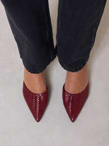 Nöista Sepatu flat bertali belakang anyaman warna burgundy dengan ujung runcing dan tali elastis minimalis untuk keanggunan sehari-hari yang berkelas. - Burgundy - View 5