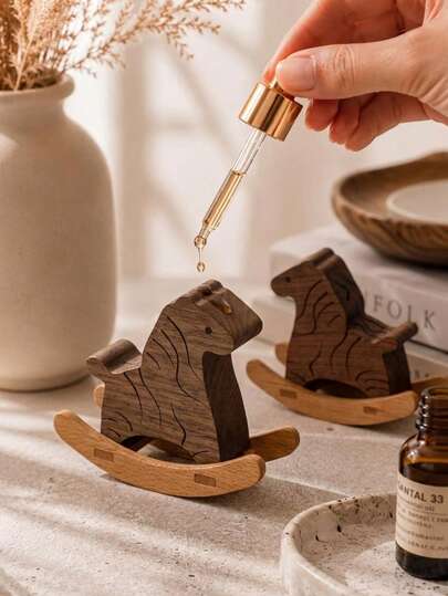 Cirelle 1pc Wooden Essential Oil Diffuser, Natural Wood Rocking Horse Aromatherapy Diffuser Ornament