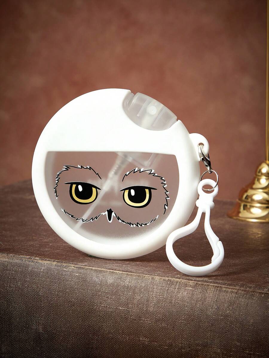 HARRY POTTER X SHEIN 25ml/0.87oz Hedwig 貓頭鷹卡通便攜噴霧瓶,可補充細霧噴霧器,附軟矽膠保護套、掛繩與漏斗,防漏旅行容器,適用於清潔液、蚊香液、保養化妝水等 - 白色 - 查看 1