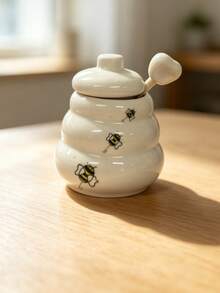 1 Piece Creative Bee Design Spice Jar, Beautiful Kitchen Spice Storage Jar, European Style Wedding Gift, Tight Seal Ceramic Spice Jar With Cartoon Design, - White - View 5