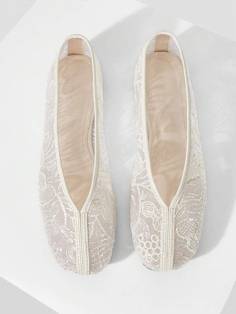 MOTF NEW BEIGE MESH FLOWER SQUARE TOE COMFORTABLE, SOFT AND SIMPLE COMMUTER WOMEN'S FLAT SHOES - Beige 1 - View 1