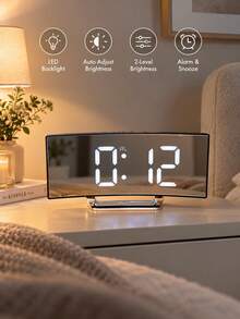 1 قطعة ساعة منبه رقمية بشاشة LED منحنية كبيرة، ساعة مكتب LED بسطح مرآة حديثة، عرض الوقت 12/24 ساعة، ساعة طاولة بسيطة لغرفة النوم وغرفة المعيشة وديكور المنزل، البطاريات غير مشمولة - متعدد الألوان - مشاهدة 2