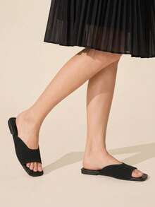 CUCCOO BASICS Fashion Classic Fabric Breathable And Comfortable Commuter Party Banquet Square Toe Flat Sole Shoes Fall Shoes - Black - View 4