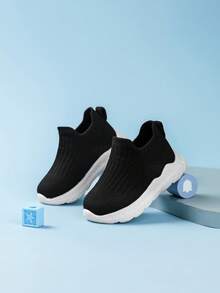 SHEIN 1 Pair Black & White Boys' Breathable Soft Sports Shoes, Bestselling, Suitable For All Seasons - Black and White - View 7