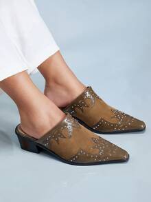 CUCCOO GRLICON Vintage Splicing Rivet Carving Western Style Thick Heel Baotou Muller Slippers Fall Shoes - Brown - View 2