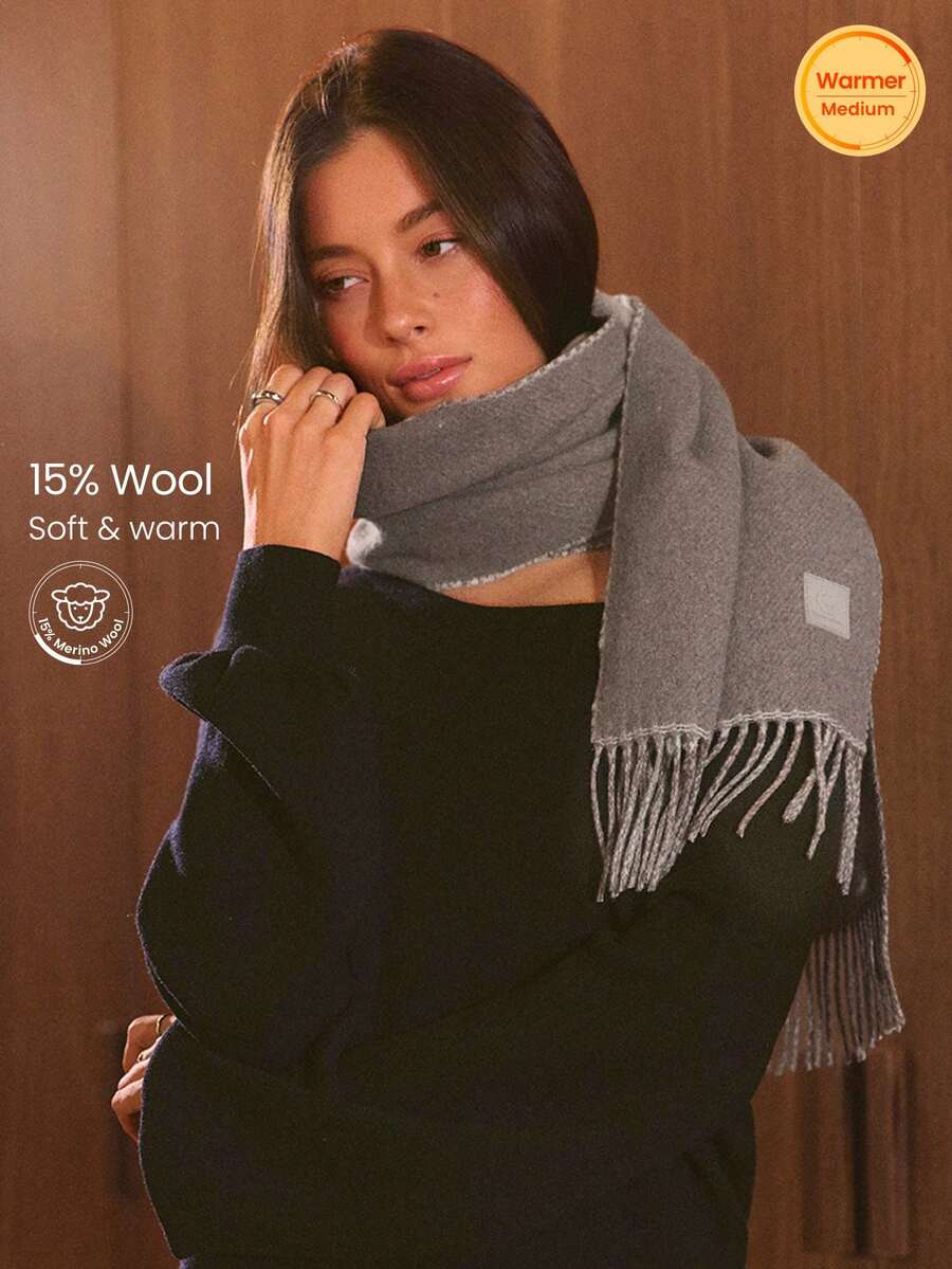 GLOWMODE Cozy Energy 大尺寸圍巾，附 Logo 標籤，日常休閒戶外秋冬穿搭 - 卡其色 - 查看 1