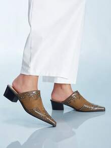 CUCCOO GRLICON Vintage Splicing Rivet Carving Western Style Thick Heel Baotou Muller Slippers Fall Shoes - Brown - View 9