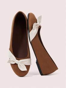 CUCCOO DOLLMOD Retro Contrasting Color Bow Suede Ballet Flats, Daily Versatile Gentle Style Commuter Women's Shoes - Rust Brown - View 1