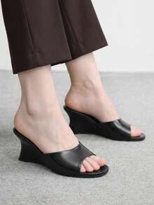 CUCCOO BIZCHIC Temperament Glossy Open Toe Sandals Women, Niche Special-Shaped Heel Mules Shoes, Daily Commuting Versatile Outer Wear Slippers Wedge Heel Fashion - Black - View 4