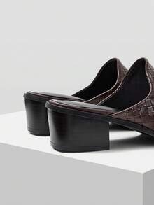 Mnmlis New Woven Pointed Mules Shoes Closed Toe Workplace Commuting Versatile Low Vamp Shoes Fall Shoes - Chocolate color - View 3