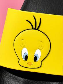 LOONEY TUNES X SHEIN 卡通女款拖鞋，透氣快乾輕量耐用 EVA 材質，適合室內外、浴室、遊樂場、游泳池、海灘穿著的涼鞋 - 芥末黃 - 查看 4