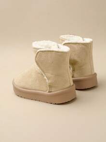 SHEIN 1 Pair Girls Beige Hook And Loop Flat Fashion Comfortable Fluffy Winter Snow Boots - Beige - View 4