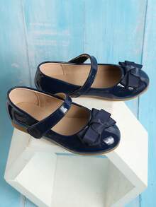 SHEIN Girls' Blue Butterfly Decorated Imitation Leather Hook And Loop Flat Shoes For Children - Blue - View 5