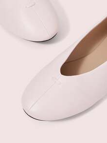 CUCCOO DOLLMOD Women's Shoes, Pink Texture, Simple Round Toe Flat Ballet Shoes, Suitable For Daily Commuting And Leisure Fall Shoes - Baby Pink - View 4