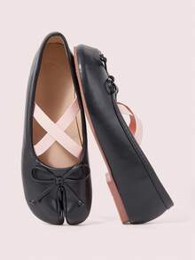 CUCCOO DOLLMOD French Black Split-Toed Ballet Shoes Women's Soft Leather Cross-Strap Mary Jane Shoes Flat Commuter Shoes - Black - View 1