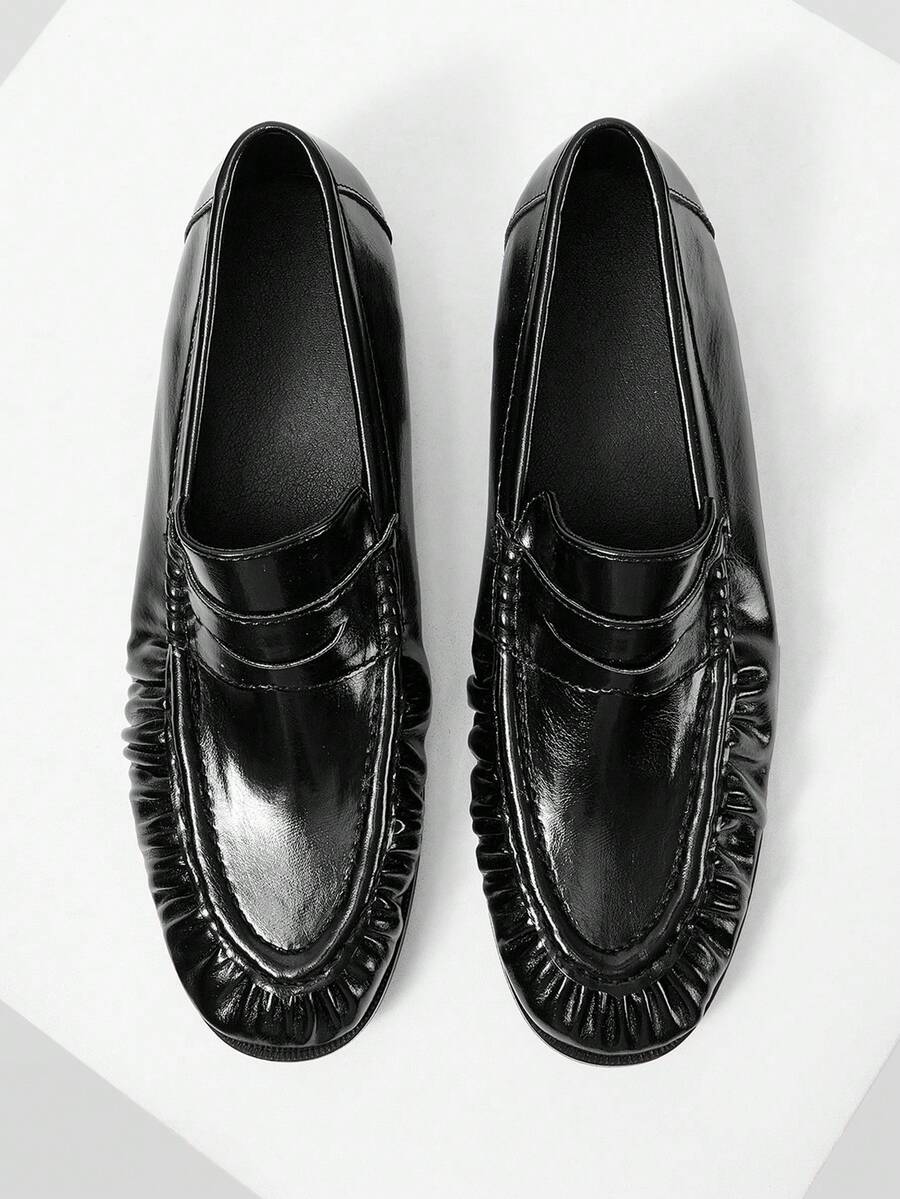 Mnmlis Women's Fashion Casual Pleated Loafers - Black - View 1