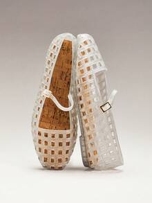 SHEIN VACAZURE Women Comfy Vacation Ankle Strap Clear Jelly Flat Sandals - transparent color - View 1