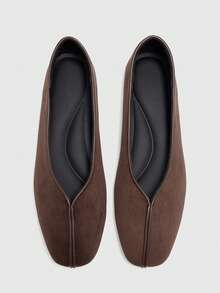 CUCCOO BIZCHIC Women's Shoes, Elegant Retro Solid-Color Flats, Comfortable Soft Sole, Simple Commute, Office Wear - Brown - View 1