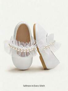 Cozy Pixies Collection Lace & Faux Pearl Adorable Flat Shoes For Baby Girls With Princess Style Wedding Theme In White, Suitable For Every Occasion Party - White - View 1