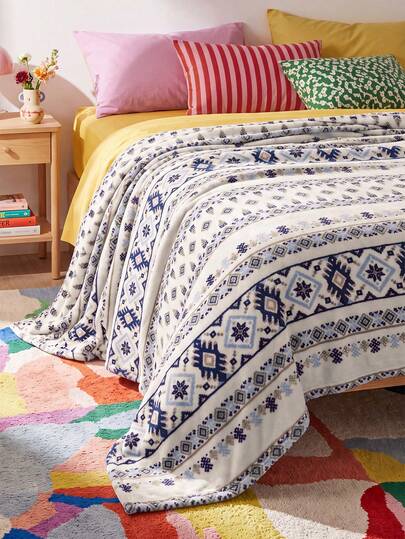 SHEIN 1 Piece, Retro Bohemian Milk Fleece Shawl Blanket, Soft And Skin-Friendly Sofa Blanket, Car Travel Blanket, Office Lunch Break And Siesta Air-Conditioned Blanket, Versatile Style, Suitable For Home, Bed And Breakfast, Living Room Various Scenes