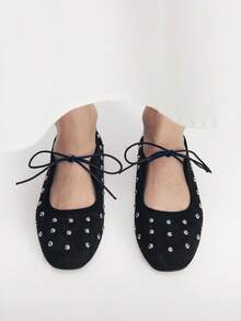 Mnmlis Women's Front Lace-Up Fashion Flat Shoes Fall Shoes - Black 1 - View 6