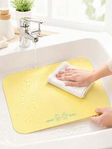 Solid Color Diatomite Pet Feeding Mat, Simple Splash-Proof Non-Slip Pet Bowl Mat, Quick Dry Easy Clean Food Mat For Cats & Dogs - Yellow - View 7