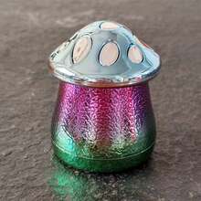 New Cartoon Mushroom Herb Grinder, Plastic & Zinc Alloy Metal 4 Layer ...