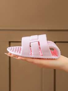 Yawasoul Foldable Cool Slippers Women's Bathroom Bath Hollow Quick-Drying Slippers, Portable Easy-To-Store Plastic Slippers, Suitable For Home, Travel, Hotel - Pink - View 7