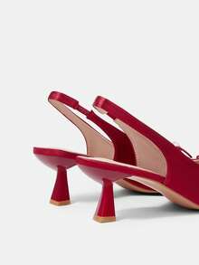 CUCCOO HITCHD Pointed Short Heel Elegant Flower Women's High Heel Shoes - dark red - View 5