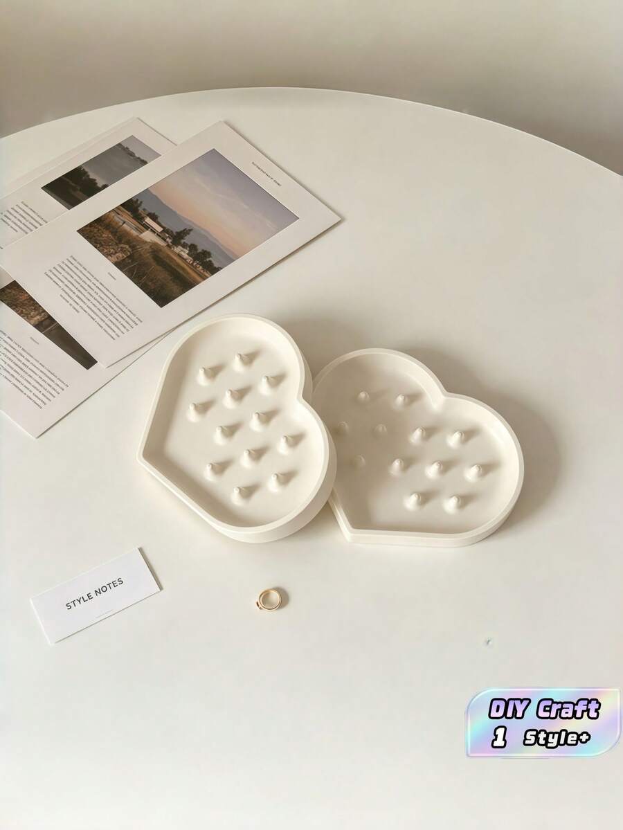 橢圓形珠寶托盤矽膠模具－防染色的戒指盤鑄造模具，適用於石膏、樹脂、DIY家居裝飾 - 多色 - 查看 1
