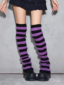 ROMWE Grunge Punk 1 Pair Of Women's Purple And Black Striped Long Knitted Leg Covers, Widely Used, Suitable For All Seasons, Suitable For Dark, Sweet And Various Styles - Purple and black - View 3