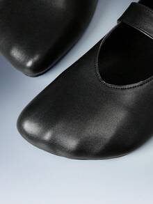 CUCCOO GRLICON Women's Flat Bottom Five Fingers Fashion Commuter Office Style - Black - View 5