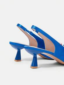 CUCCOO HITCHD Pointed Short Heel Elegant Flower Women's High Heel Shoes - dark blue - View 5