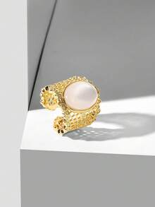 MOTF PREMIUM VINTAGE LACE HOLLOW HONEYCOMB RETICULATED WIDE OPEN RING, WHITE RESIN STONE GOLD RING - Gold - White - View 3