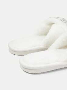 CUCCOO HITCHD Bridal Slippers, Warm And Comfortable Open Slippers, Flat-Bottomed Crossed White Open-Toe Slippers For Bridal Parties, Bachelorette Parties And Weddin - White - View 5
