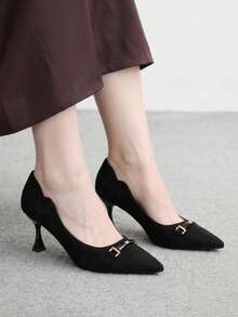 CUCCOO BIZCHIC Women's Shoes Metal Buckle Detail Pointed Toe Stiletto Lightweight Commute Black High Heel Pumps Daily Date Commute Fall Shoes - Black - View 4