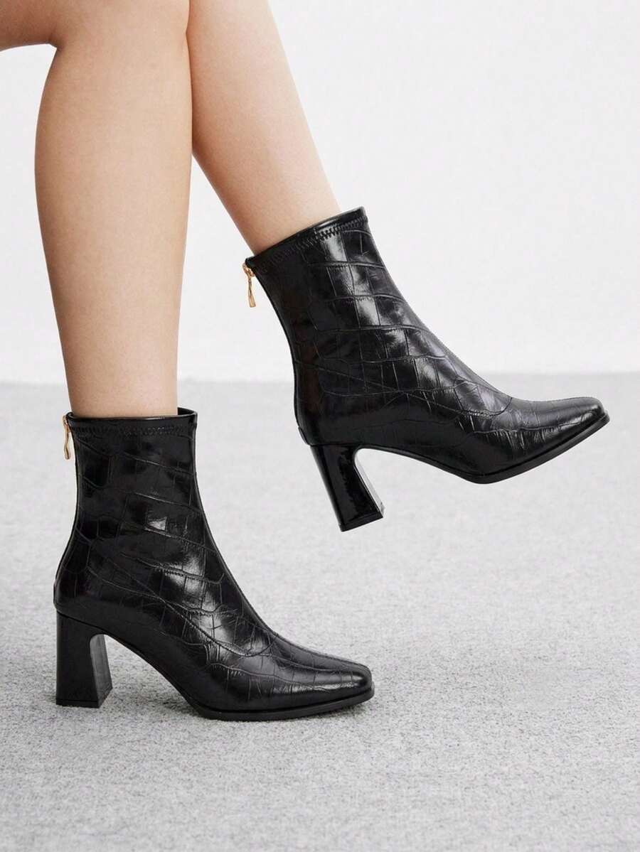 CUCCOO BIZCHIC Sepatu bot platform hak rendah bergaya Barat klasik untuk wanita, cocok untuk acara sehari-hari dan perayaan di musim gugur dan musim dingin. - Hitam - View 1