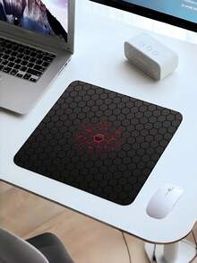 1 pieza Alfombrilla para ratón mini con base de goma antideslizante, tela suave y deslizamiento fluido, patrón geométrico de anime colorido, accesorio para teclado, tapete de escritorio para oficina, portátil, juegos, hogar, estudio y viajes, duradero, fácil de limpiar, portátil y compacto, antideslizante - Ver 2