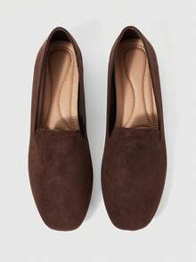 Sleekvia Women's Rivet Decor Casual Versatile Fashion Flat Shoes - Coffee Brown - View 1