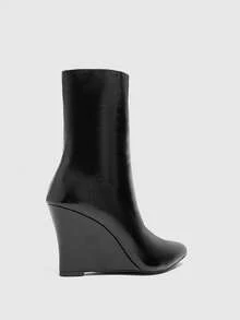 CUCCOO BIZCHIC Pointed Wedge Heel Bright Leather Black Slim Short Fashion Women's Boots - Black - View 8