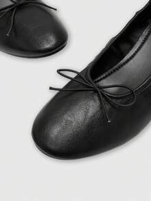 CUCCOO BIZCHIC Spring And Summer Soft Leather Small Bow Round Toe Black Ballet Shoes Simple Commuting Low Vamp Gentle Grandma Shoes - Black - View 7