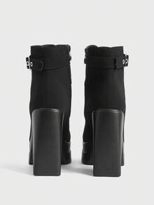 Sugerpunk Women's Punk-Style Retro Block-Heel Platform Ankle Boots – Gothic Solid-Color Design With Metal Eyelets,Buckle Straps,Side Zippers,And Lace-Up Closure - Black - View 7